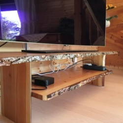 Kundenprojekt: TV-Lowboard aus Lärche!
